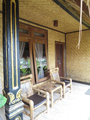 Bulan Bungalows and Cafe